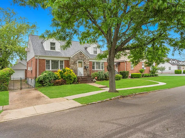 Front yard and driveway